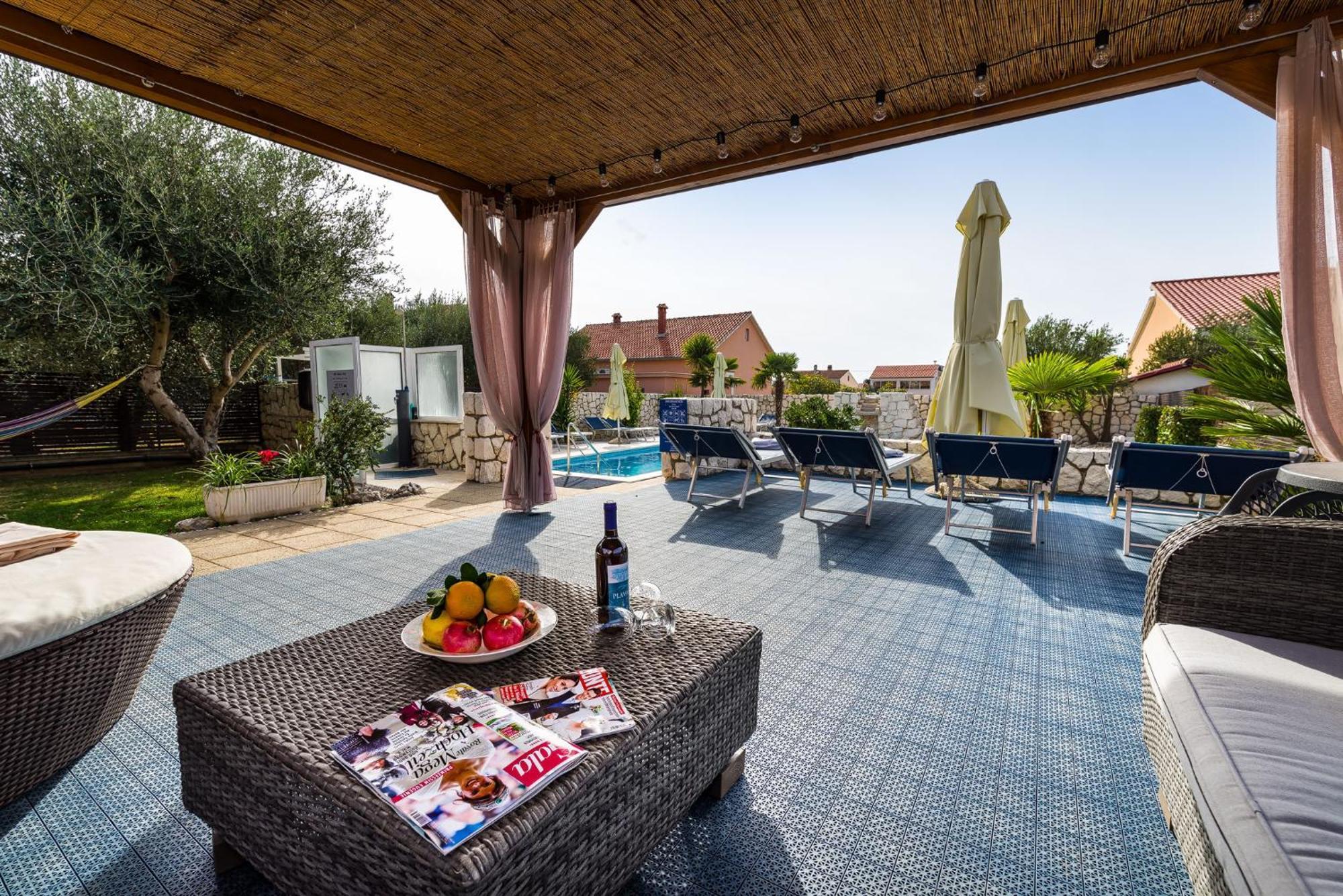 Villa Dalmatina Zadar Mit Pool Exterior photo