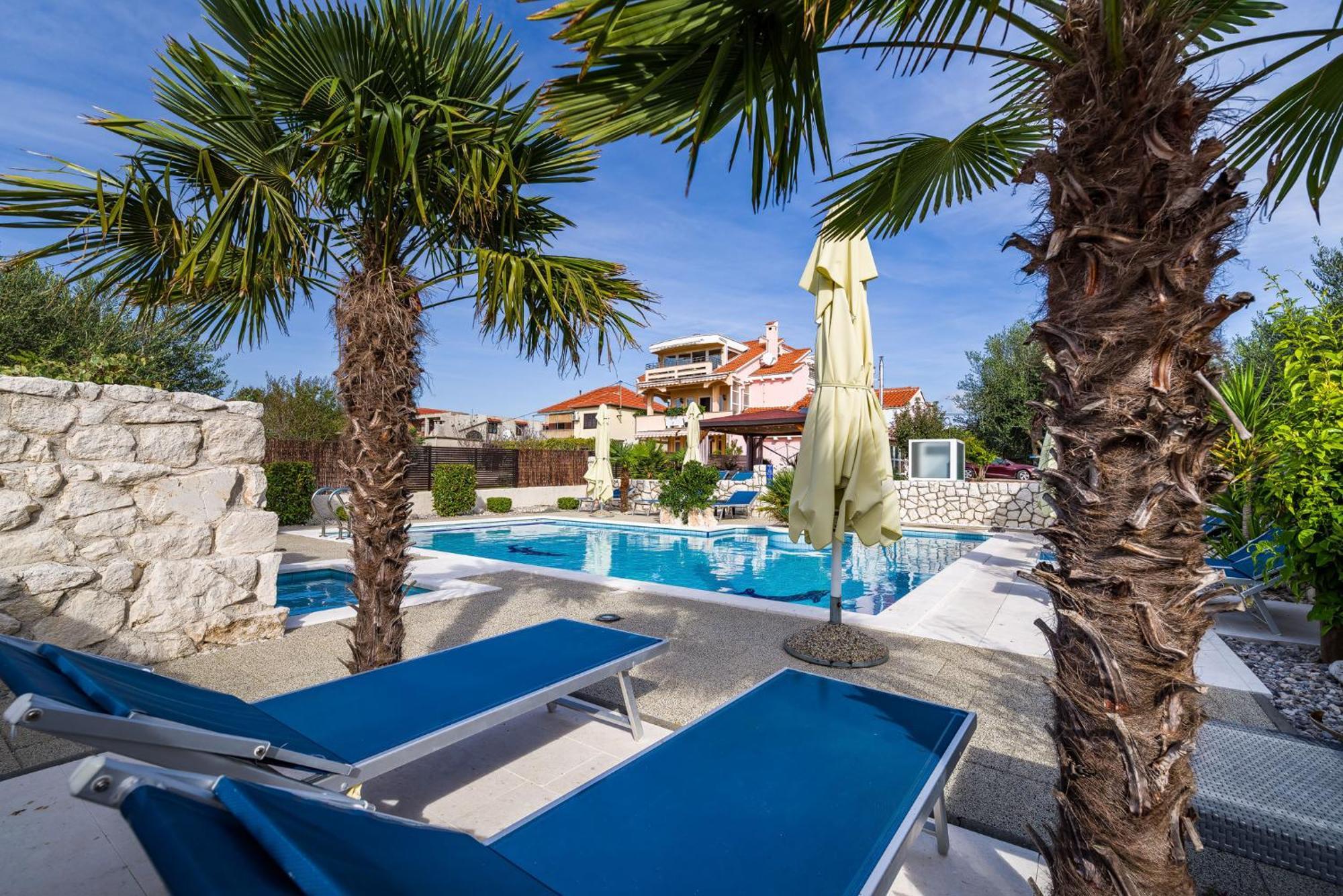 Villa Dalmatina Zadar Mit Pool Exterior photo